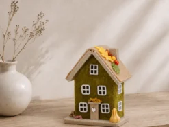 CASA FIELTRO CON LED 14CM ALTO VERDE