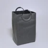 CESTO ROPA CON ASAS GRIS OSCURO 40X30X64