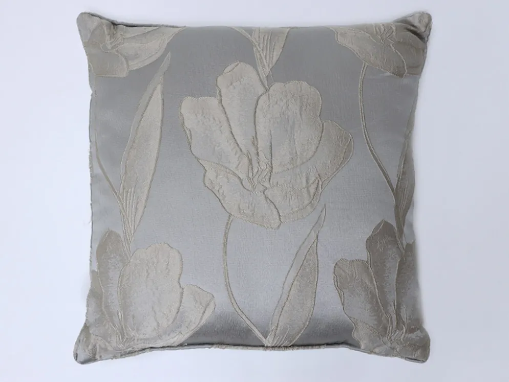 COJIN JACQUARD RELIEVE QUEEN BEIGE 50X50CM