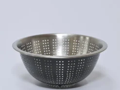 COLADOR INOX Ø28CM NEGRO