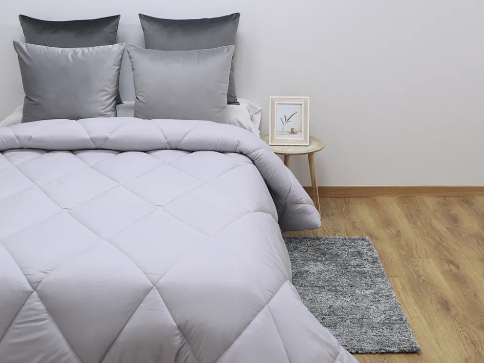 EDREDÓN BASIC GRIS LISO