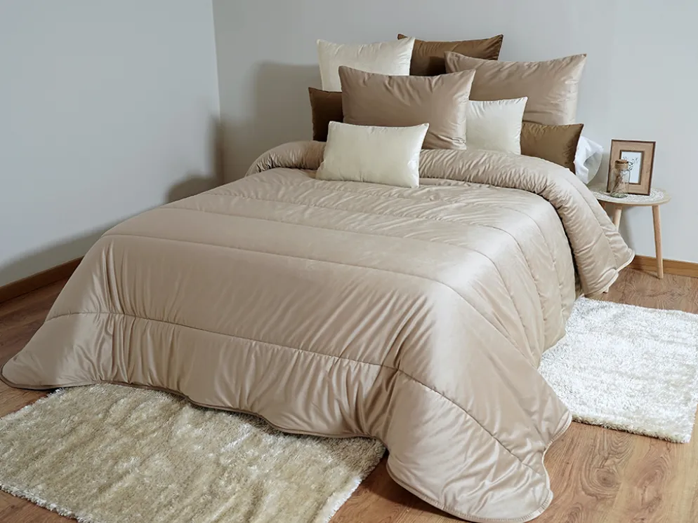 EDREDÓN LANA TERCIOPELO BORREGUILLO BEIGE