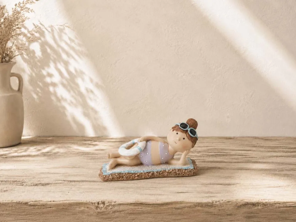 FIGURA PLAYA NIÑA TUMBADA 13CM