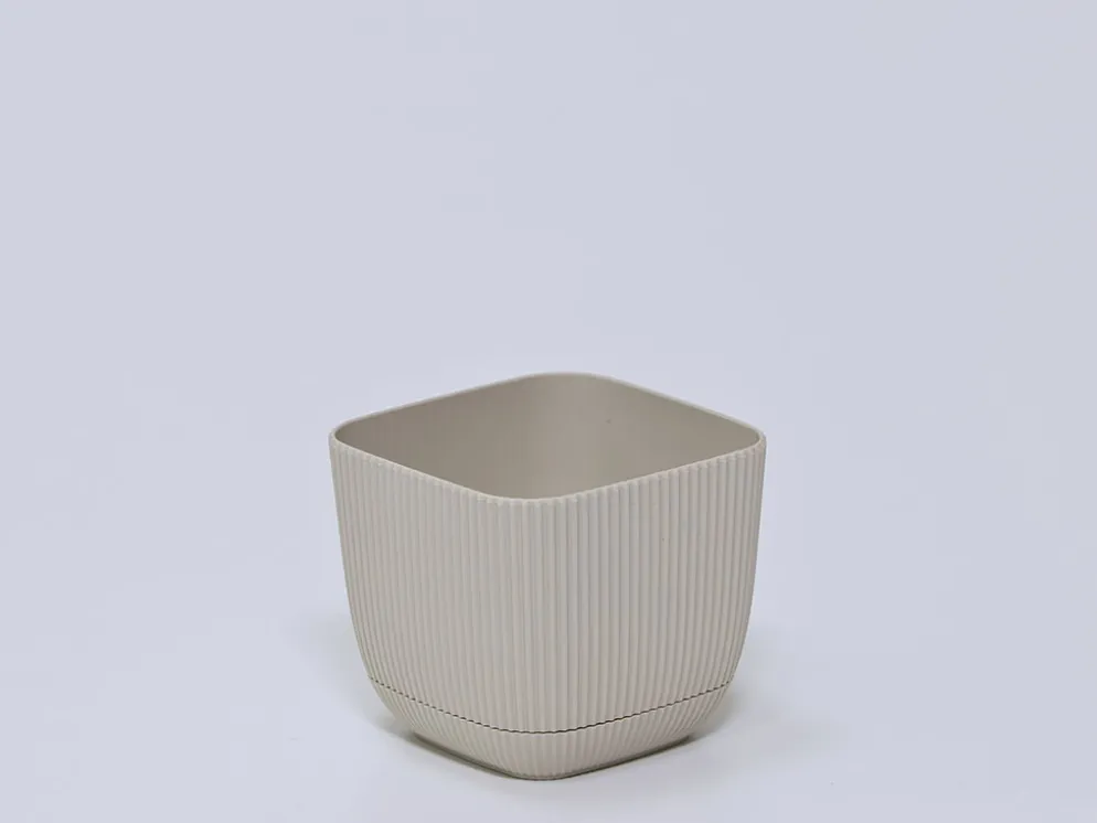 MACETA SQUARE BEIGE 8X8X7CM