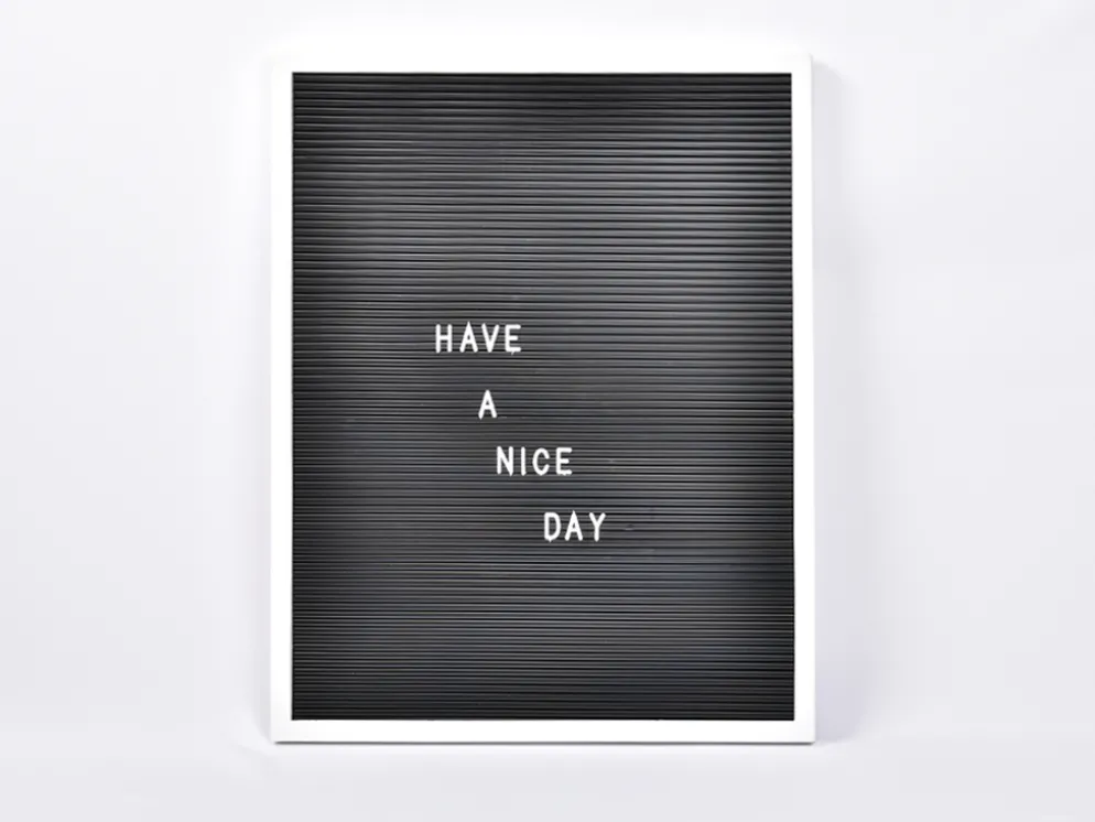 PIZARRA BLANCA 144LETRAS 42X52CM