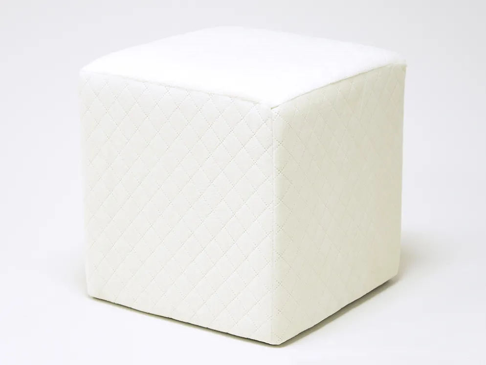 TABURETE PUFF CUAD CREMA ROMBO 34X34X30CM